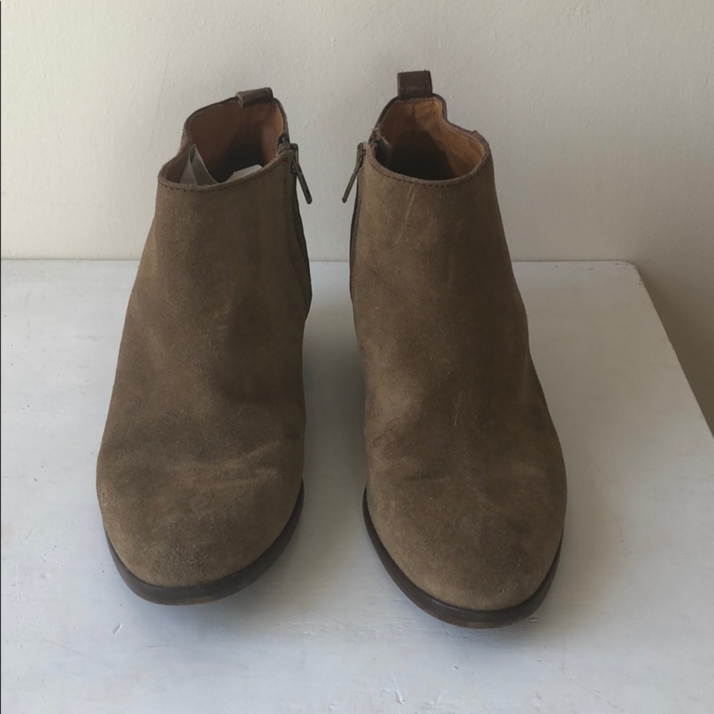 Made well Suede Booties